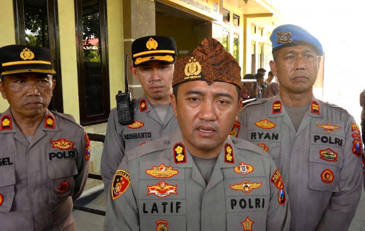 Polres Probolinggo Siagakan Personel Layanan Pengamanan Yadnya Kasada di Gunung Bromo