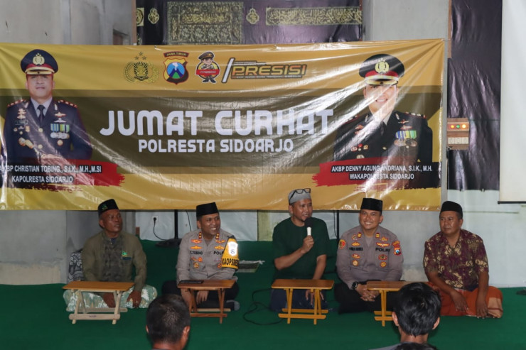 Jumat Curhat, Kapolresta Sidoarjo Ajak Masyarakat Jaga Kondusifitas Kamtibmas Akhir Tahun dan Pemilu 2024