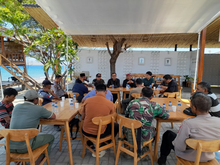 Polresta Banyuwangi Berhasil Mediasi Konflik Pemetikan Kapuk di Wongsorejo