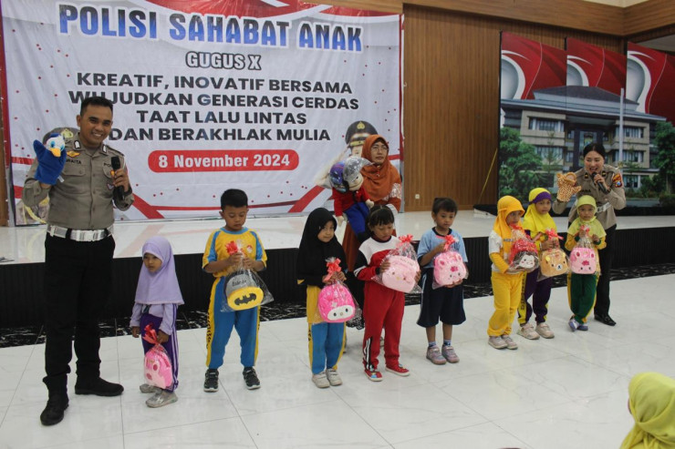 Polsanak Polresta Sidoarjo Edukasi Tertib Lalu Lintas Sejak Dini