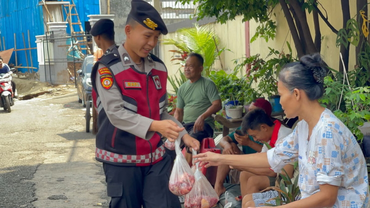 Rajut Kepedulian Sosial Idul Adha 1447 H, Korsabhara Baharkam Polri Salurkan 802 Paket Daging Kurban