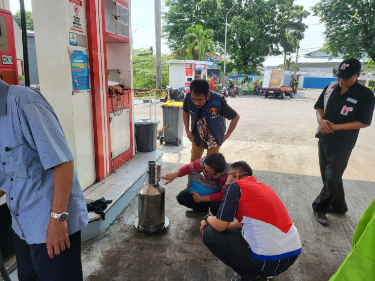 Polresta Sidoarjo bersama UPT Metrologi Legal Cek SPBU