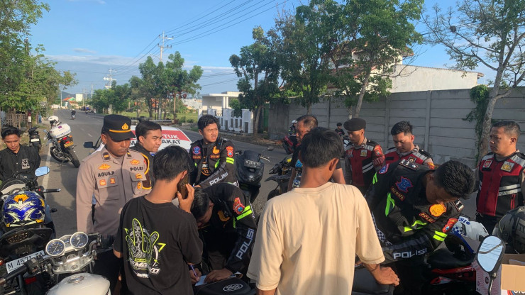 Patroli Gabungan Polres Sumenep Cegah Balap Liar 42 motor Tidak Sesuai Spektek Diamankan