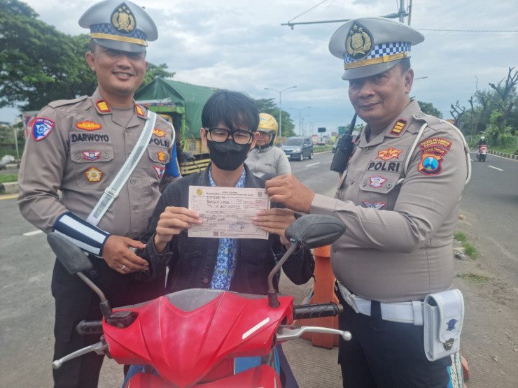 Polres Pelabuhan Tanjungperak Gelar Patroli Terpadu di Akses Vital Surabaya–Madura