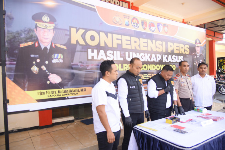 Polres Bondowoso Ungkap Live Streaming Asusila Dua Tersangka Diamankan