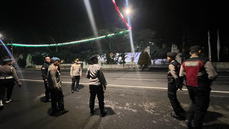 Polresta Banyuwangi Gelar Patroli Skala Besar Komitmen Beri Rasa Aman Masyarakat