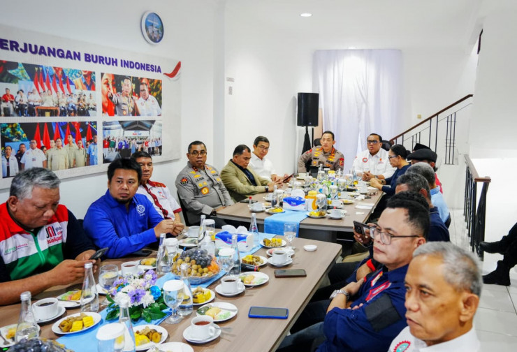 Kapolri Dukung Dialog Penyusunan RUU Ketenagakerjaan, Siap Jadi Jembatan Aspirasi Buruh